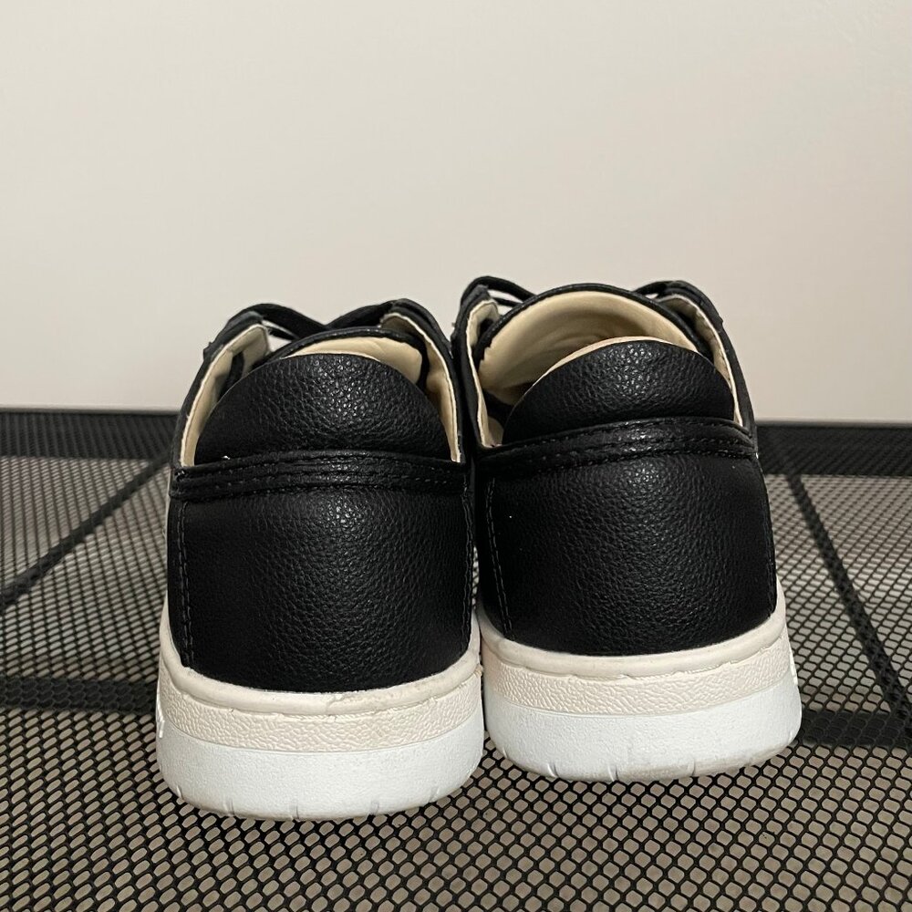 Superdry Vegan Basket Low Top Sneakers - Picture 12 of 12